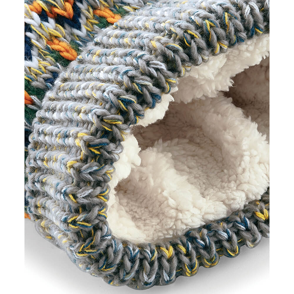 Close up of a forager fusion beanie